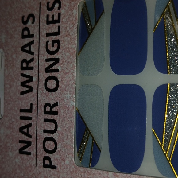 Nail Wraps  12PC blue white silver and gold NWT - Picture 3 of 5